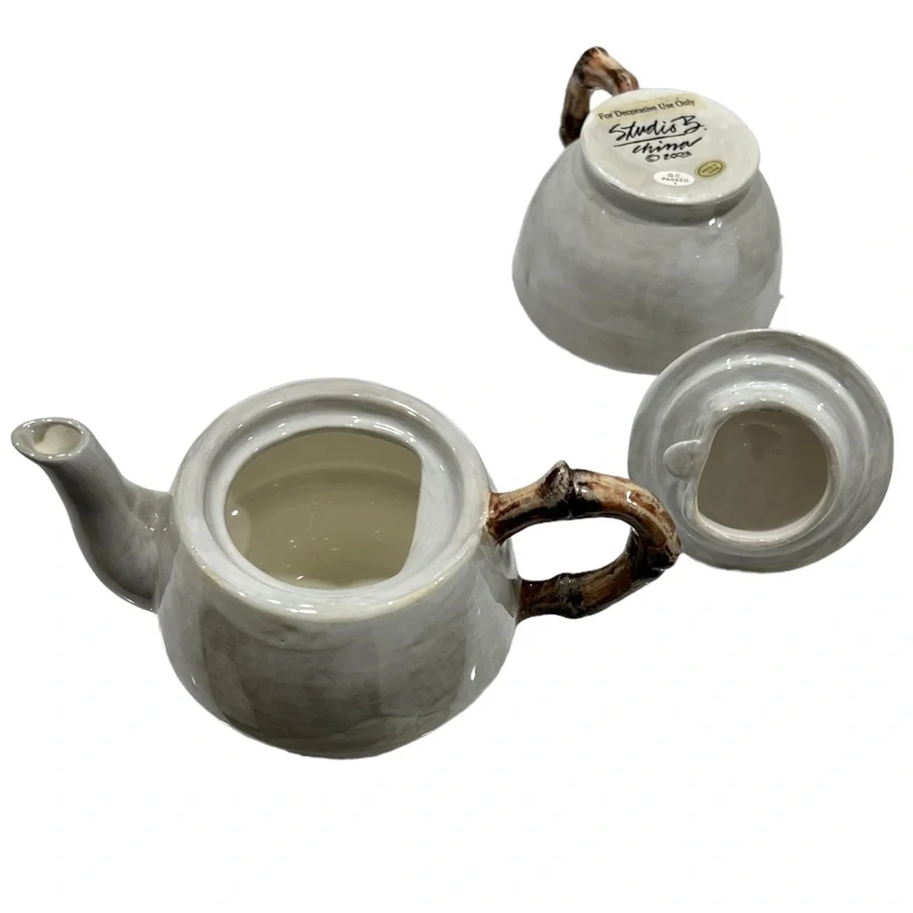 STUDIO B CERAMIC 3 PIECE CERAMIC STACKING TEAPOT